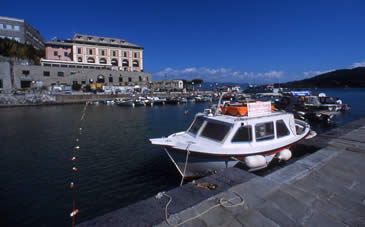 Vista dal molo di Porto Venere